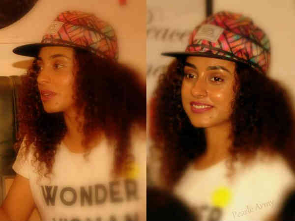 പേളിയെ കാണാന്‍ ശ്രീനിയെത്തി