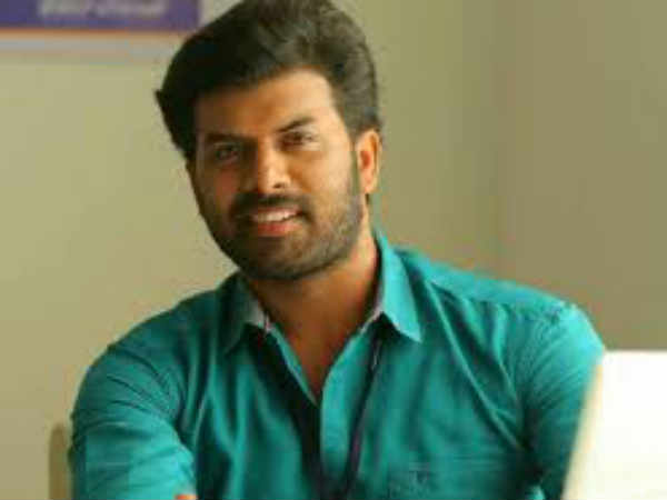  അമ്മ പൊട്ടിക്കരഞ്ഞു