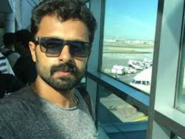 യാത്രയെ ഏറെ ഇഷ്ടപ്പെടുന്നു