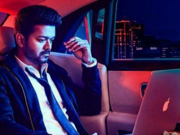  294 മിനിറ്റ് കൊണ്ട് 10 ലക്ഷം ലൈക്ക് 