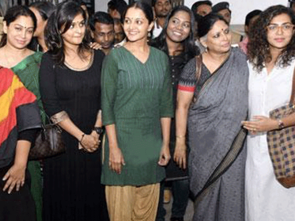 കൂടുതൽ പേർ പുറത്ത്