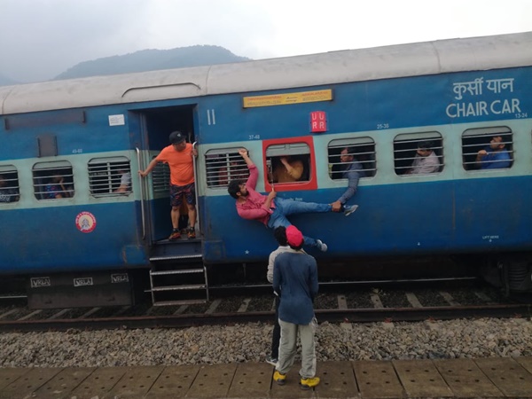 ആക്ഷന് തന്നെ പ്രധാന്യം