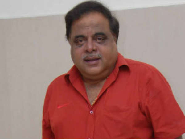  കലാകുടുംബം