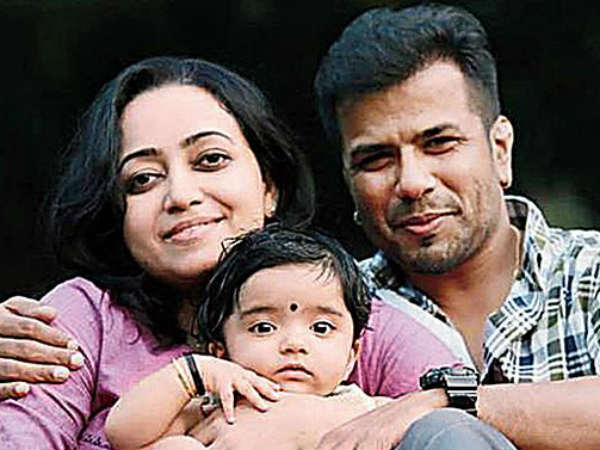 ആദ്യം ഓടിയെത്തിയ കെഎസ്ആര്‍ടിസി ഡ്രൈവര്‍