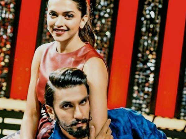 ഒരു മാസത്തെ ആഘോഷം