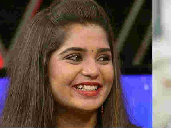 ശ്രീനിക്ക് സമ്മാനം