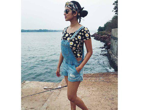 പെൺകുട്ടികളുടെ ഇടയിൽ ക്യാംപെയ്ൻ