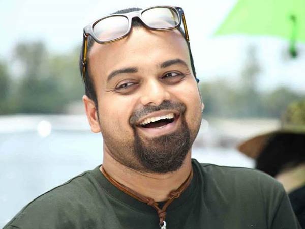 നാളെ പടം കാണണേ