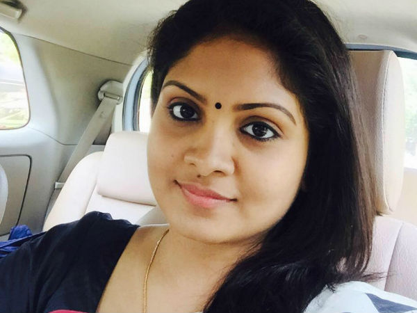 നേഹയെ  പോലെ തന്നെ