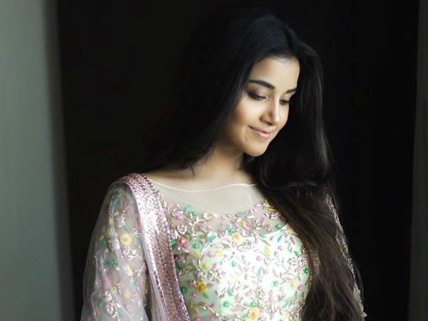 പ്രപ്പോസലുകള്‍ വരുന്നു