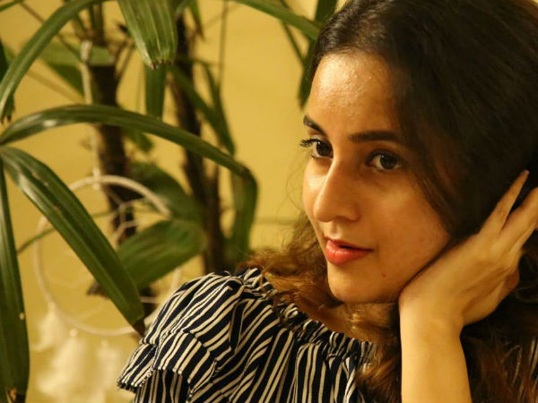 നിവേദ്യത്തില്‍ തുടക്കം