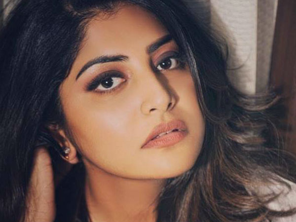 മസാല പടങ്ങളിലേക്ക്