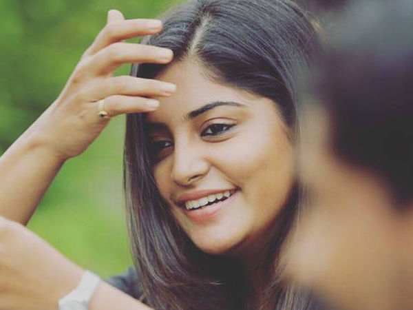 തെലുങ്കിലെ സ്ഥിതി