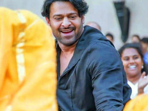 അനുഷ്കയുടേയും പ്രഭാസിന്റേയും ഡാൻസ്