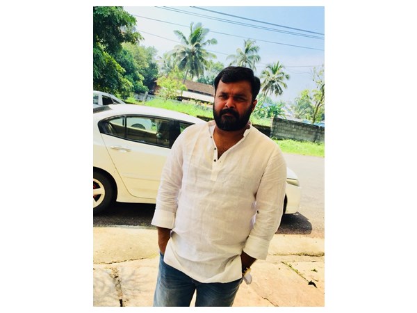 ആദ്യ വിവാഹത്തില്‍ നിന്നും മോചിതനായി