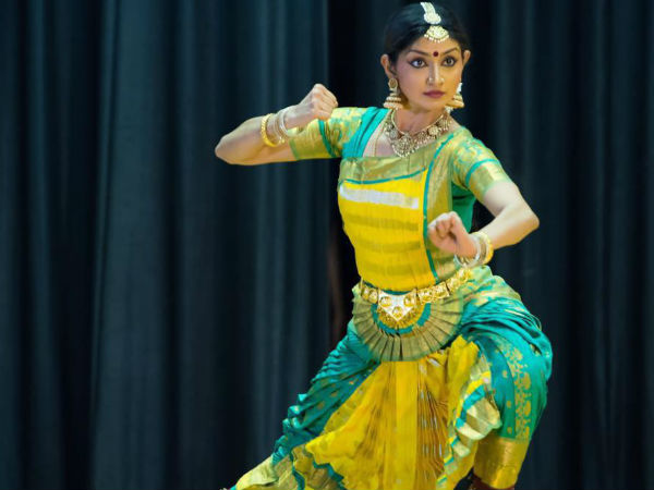 ദിവ്യ ഉണ്ണി