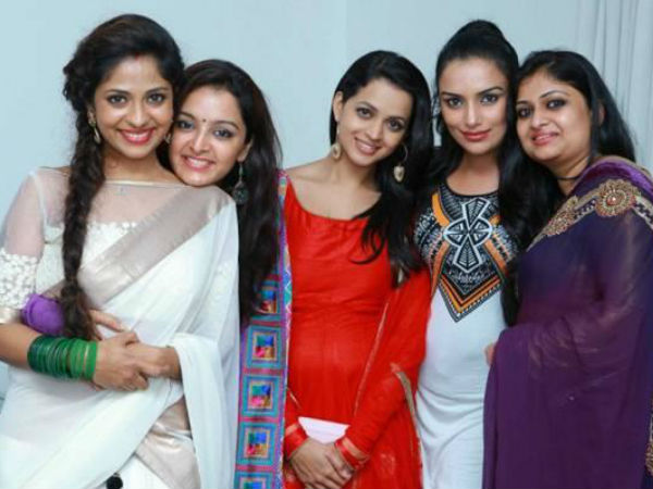 വിവാഹത്തില്‍ തിളങ്ങിയത്