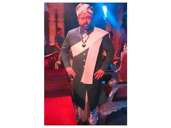 താരസമ്പന്നമാണ്