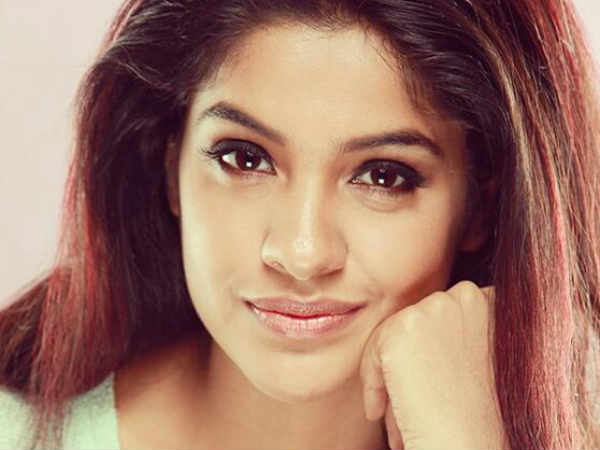 സുഹൃത്തുക്കൾ നിസ്സാരമായി പറഞ്ഞു