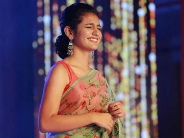 ബോളിവുഡ് എൻട്രി