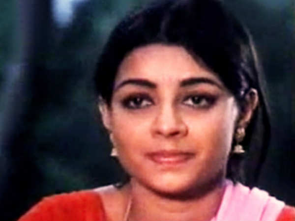  നീലിമ ഷാഹിദ് കപൂറിന്റെ  അമ്മ