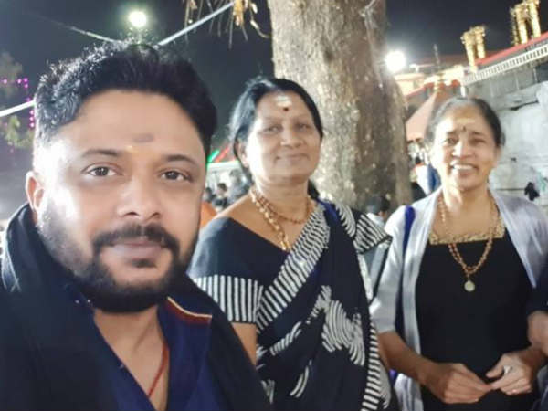   സന്തോഷവാൻ