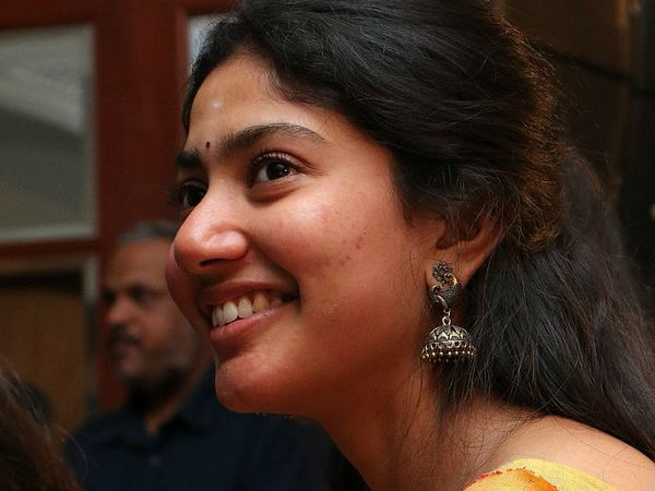 വേണ്ടെന്ന് നിര്‍ബന്ധിച്ചു