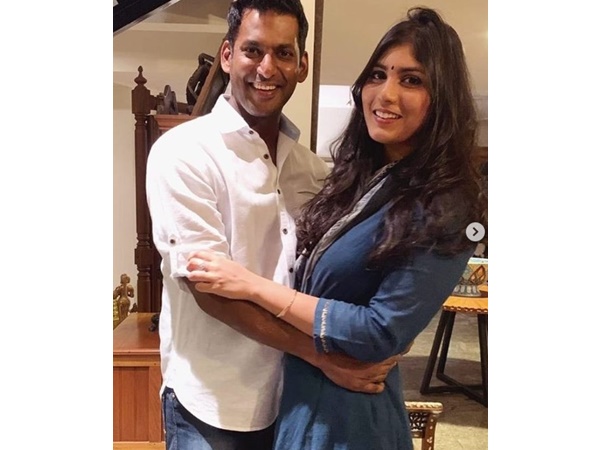  താരസുന്ദരിയാണ് വധു