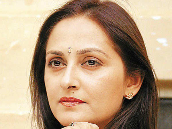  ആൺമക്കൾക്ക് നേരെ കണ്ണടയ്ക്കരുത്