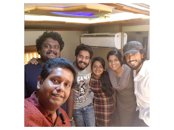 കൈനിറയെ സിനിമകള്‍