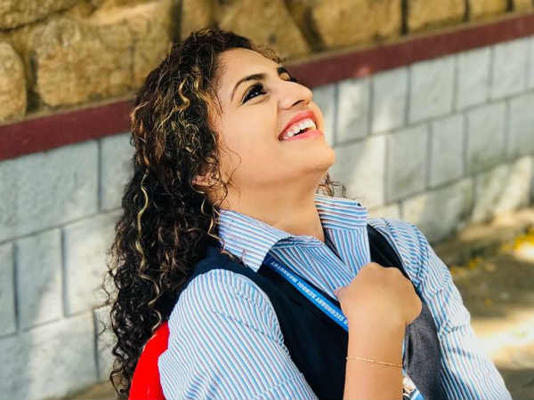 ആദ്യം പ്രിയ ഇപ്പോൾ നൂറിൻ