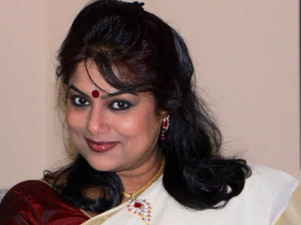 ഫാൻസിനെ നിലയ്ക്ക് നിർത്തണം