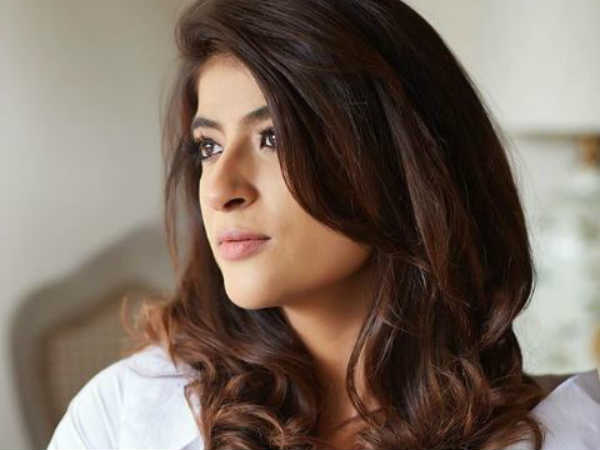  നീ പ്രചോദിപ്പിക്കുന്നു