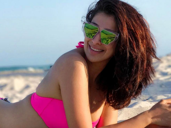 എന്തിനിങ്ങനെ വേദനിപ്പിക്കുന്നു