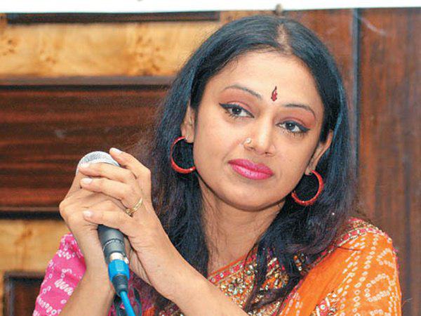 മോഹന്‍ലാലിനെ കാണാന്‍ ശോഭന