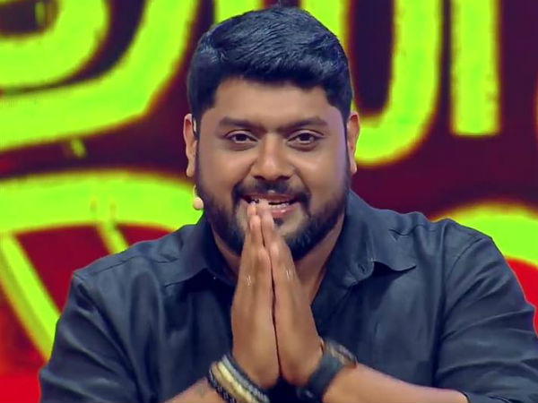 പുരുഷു എന്നെ അനുഗ്രഹിക്കണം