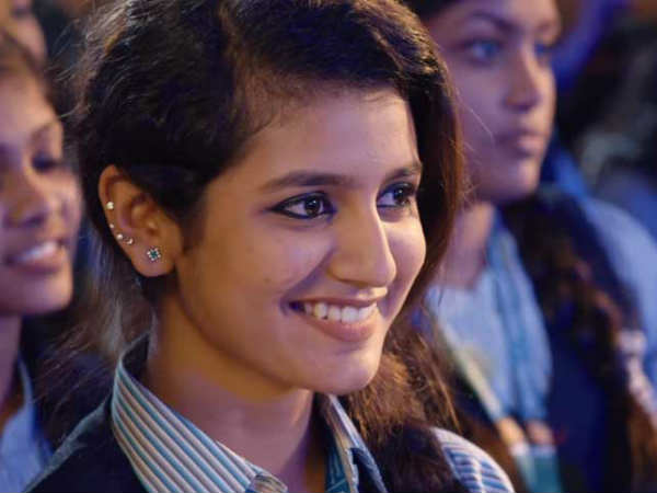തുടക്കത്തില്‍ പ്രിയ വാര്യര്‍