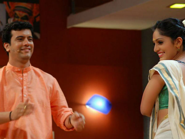 ആര്യയും പിഷാരടിയുമില്ല