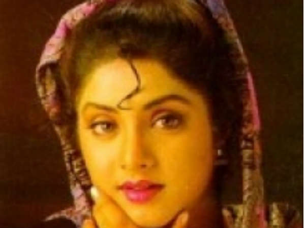 നടിയ്ക് പിൻമാറാൻ കഴിയില്ല