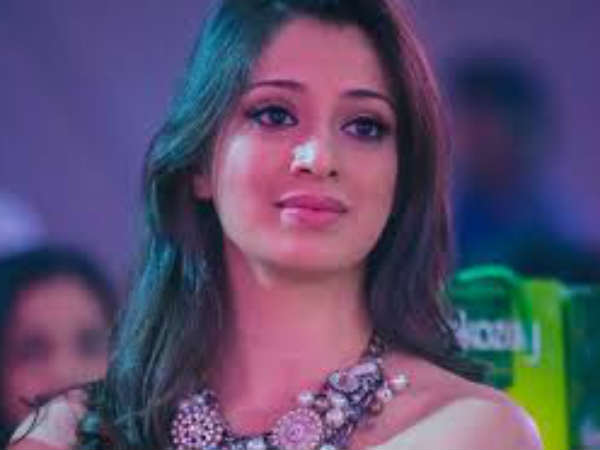 റായ് ലക്ഷ്മി ധോണി ഗോസിപ്പ്