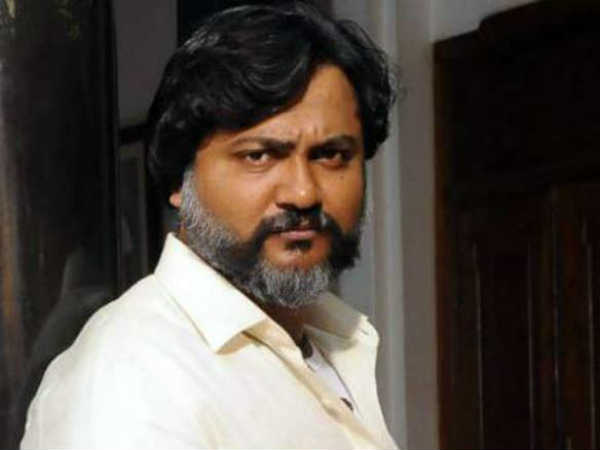   60 ലക്ഷം   രൂപ പ്രതിഫലം