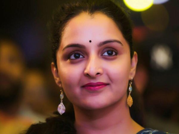  മികച്ച നടി‌