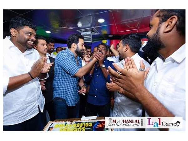 വിജയം ആഘോഷിച്ചു