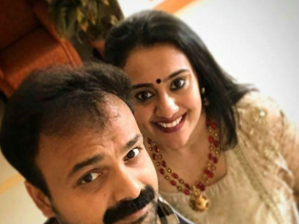  സന്തോഷം പങ്കുവെച്ച് അരുൺഗോപിയും ഗോകുൽ സുരേഷും 