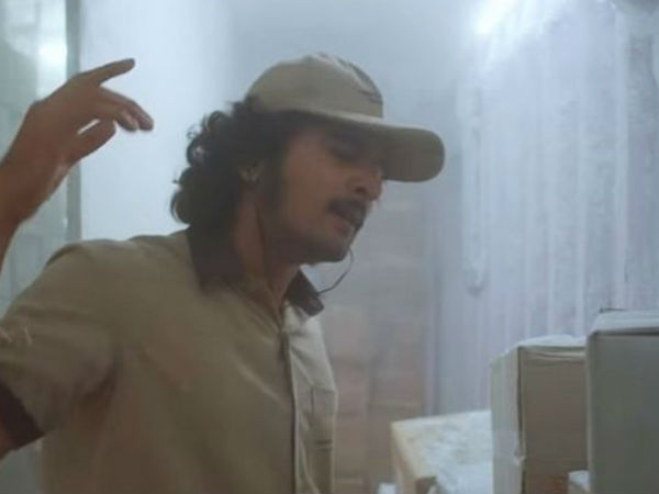  ആദ്യം  ആവേശം