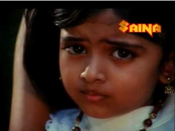  ടെലഫോണ്‍ അങ്കിളും ദീപ മോളും