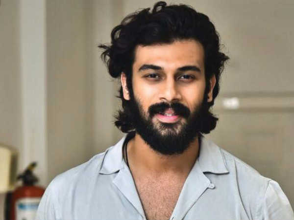 മമ്മൂട്ടിക്കൊപ്പവും എത്തി