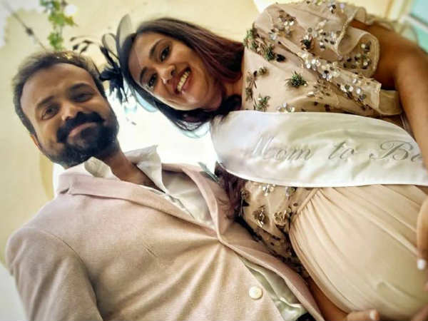  ബേബി ഷവർ