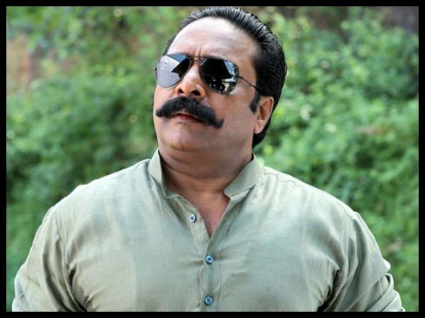 അവള്‍ എല്ലാം നഷ്ടപ്പെടുത്തുകയാണ് 