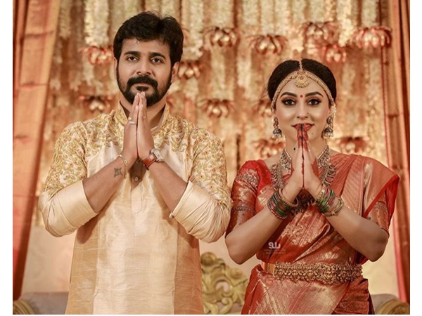  സന്തോഷ ജീവിതം